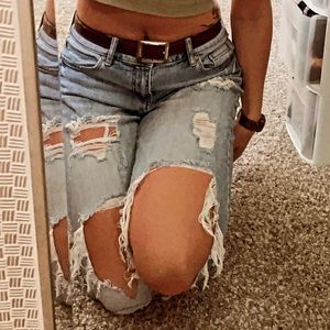 Faded Distressed Boyfriend Fit Jeans